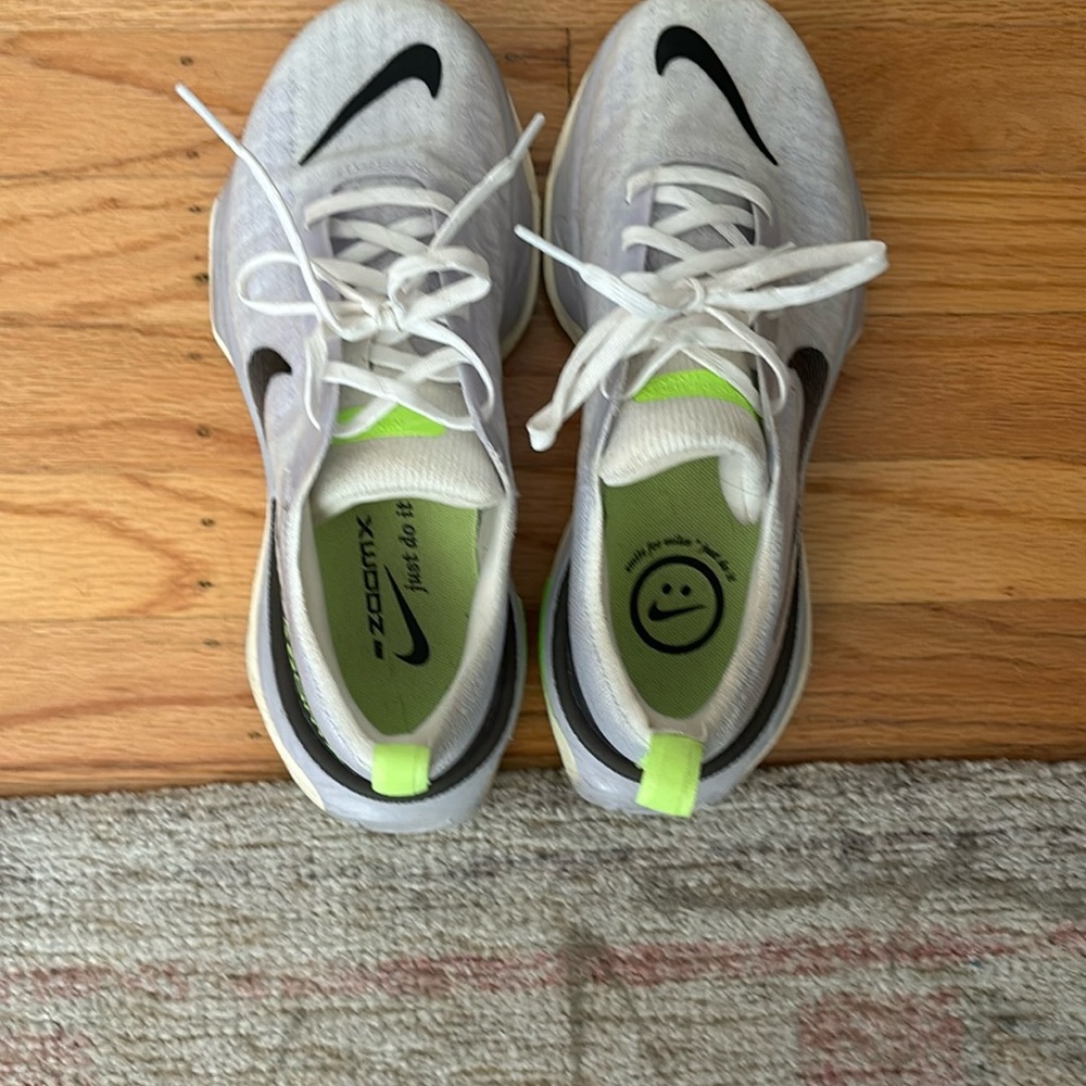 Nike invincible run 03